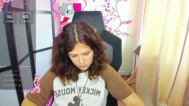 Anora Miller online show from November 18, 8:26 am