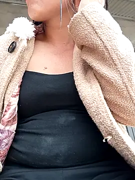 Lyly sexyy online show from December 4, 2:58 am