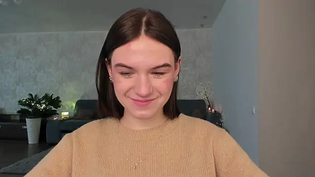 luna lust 212 online show from April 11, 8:07 am