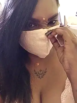 Dharshini98 online show from January 6, 10:24 pm