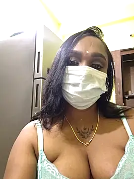 Dharshini98 online show from February 13, 5:03 pm