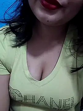 Cute Ayushii online show from July 8, 4:09 pm