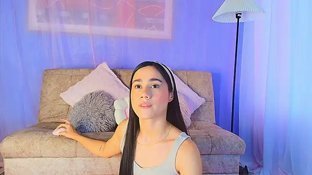 lizzy kane online show from June 3, 8:03 pm
