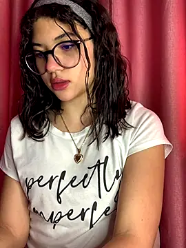 QueenLovexo online show from November 18, 7:59 pm