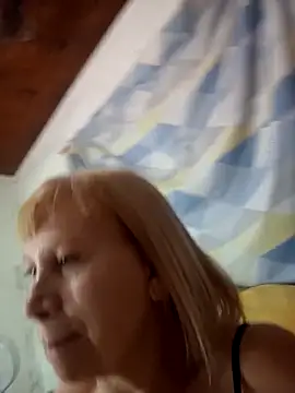 SexyMilf1211 online show from March 10, 10:30 am