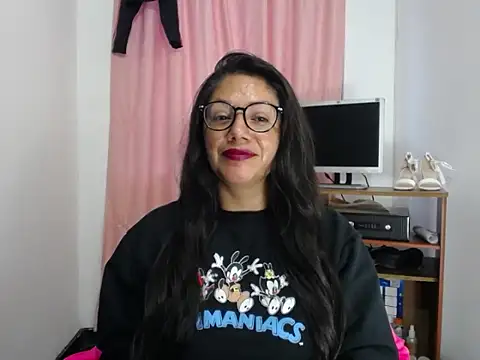 sasha sexy1 online show from February 2, 11:04 pm