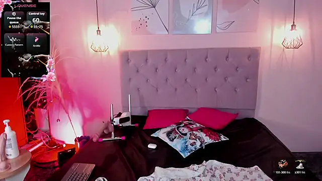 Celestehonney online show from December 22, 4:21 pm