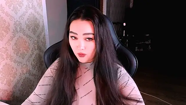 Emma Uilson online show from March 21, 4:56 pm