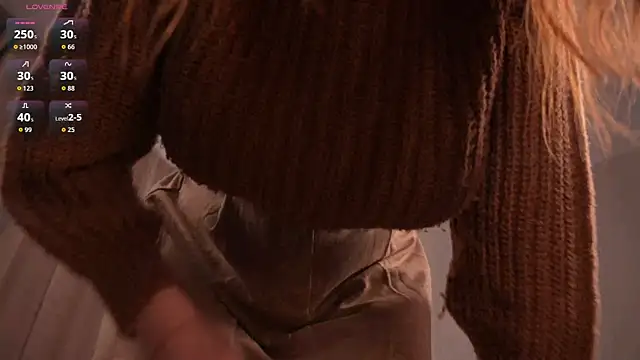 AdritVance online show from March 25, 1:14 pm