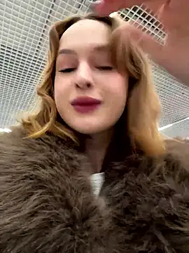 hani obsessed online show from January 9, 10:41 am