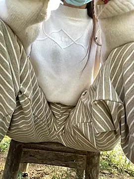 pitty mymi online show from April 18, 12:57 am