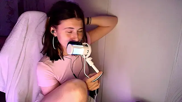 KristinaScott online show from January 17, 5:09 pm