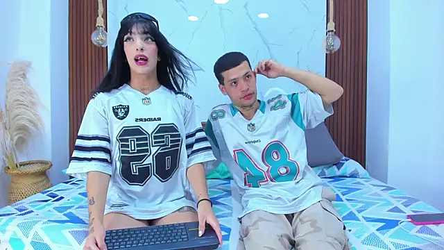 Loversinfire2 online show from November 18, 8:54 pm