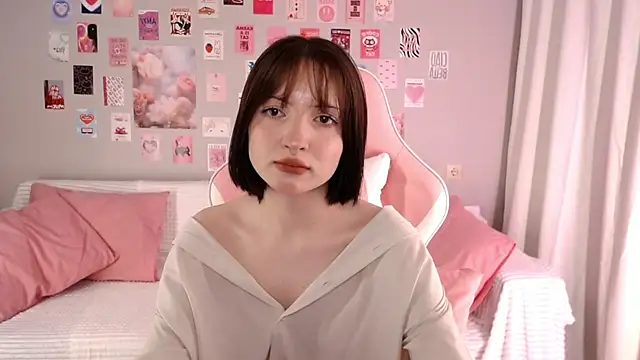 Lexi Bottom online show from December 14, 1:55 am