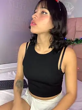 LiilithStonne online show from December 1, 1:03 pm