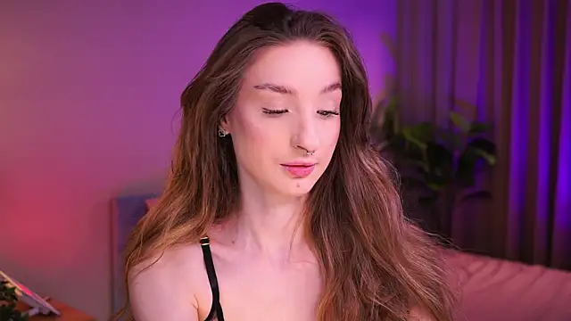 lexy exe online show from June 9, 9:25 pm