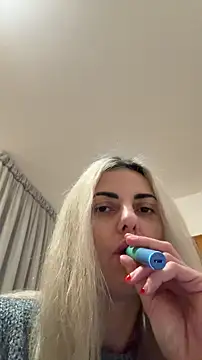 feliciafelon online show from February 2, 9:03 pm