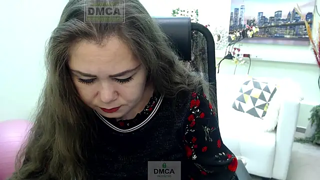 Susanna S online show from November 23, 4:37 am