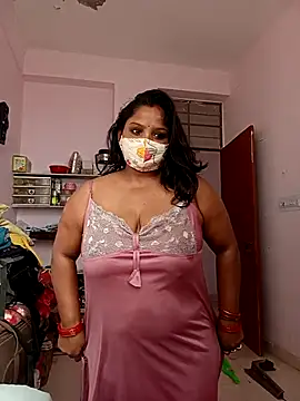 CUTE-LOVE-SWEETS online show from February 14, 4:14 am