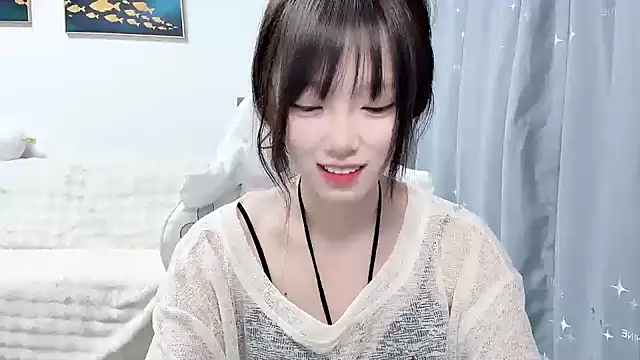 yuyayayu online show from February 4, 2:31 pm