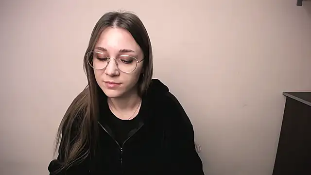 MillaTems  online show from November 21, 10:06 am