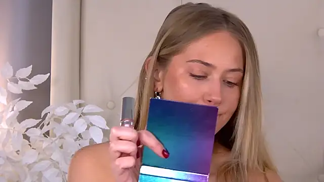 ur wet dreams   online show from December 3, 1:46 pm