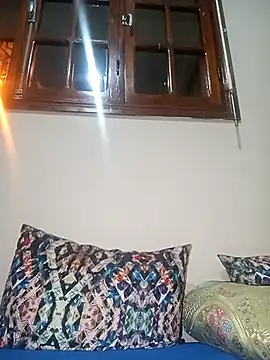 fati35flou online show from March 24, 8:58 pm