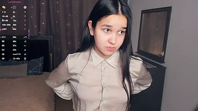 MeliaMelchiori online show from January 10, 8:19 am