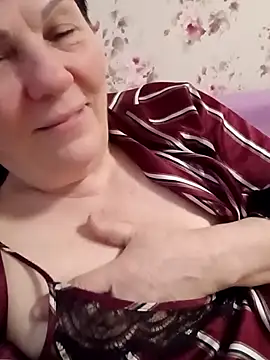 OliviaaSkyy online show from February 7, 5:33 am