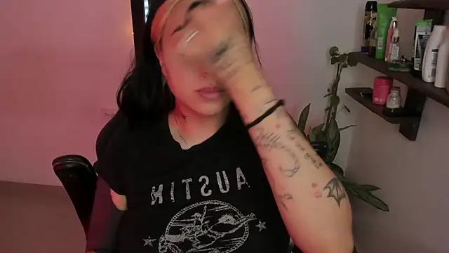 VeloraVyxen  online show from December 19, 1:14 pm