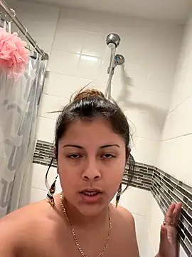 LaMonaQueMasAman online show from November 23, 2:25 am