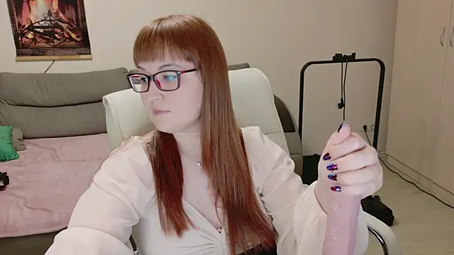 Snapshot of Foxy-lady chatting on October 6, 8:46 pm Foxy-lady online show from October 6, 8:46 pm
