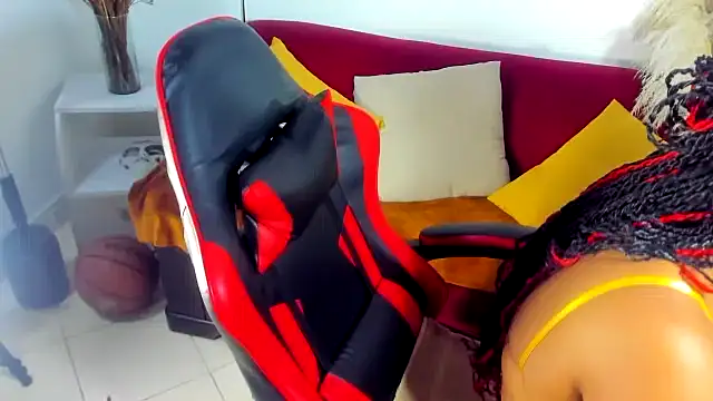 ebony cristal 1 online show from January 9, 3:11 am