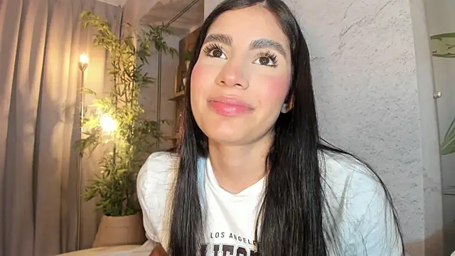 IsabelaStefano online show from July 19, 4:26 am