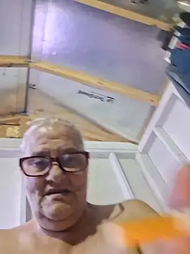 bella5757 online show from November 22, 11:40 pm