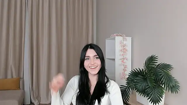 MonaChim online show from November 26, 6:31 pm