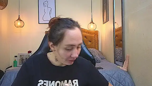 Lily Sanderss online show from December 18, 1:38 pm