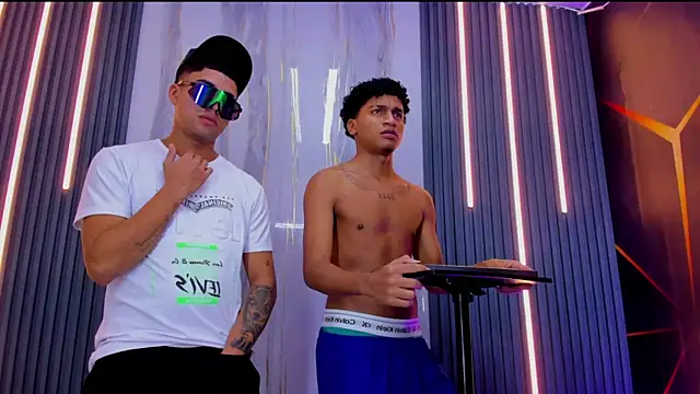 Erotick Men online show from November 21, 8:27 am