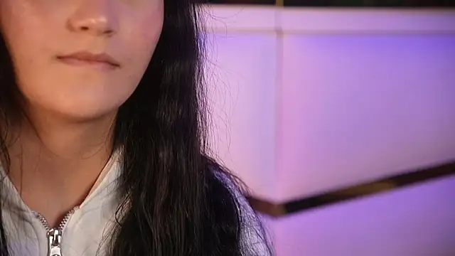 luciana agudelo online show from April 6, 7:04 pm