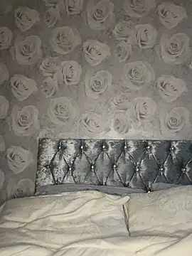 BootyQueenApril online show from March 29, 3:00 pm