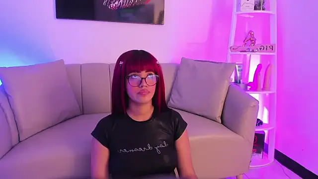 Taylor  Watson online show from February 26, 9:25 pm