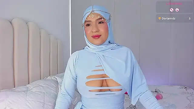 Amira-Zahra online show from March 17, 6:34 pm