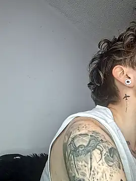 megan NL online show from December 4, 10:10 pm