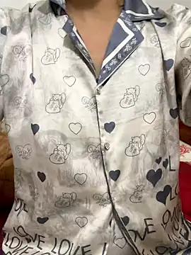 suna218 online show from December 5, 3:02 pm