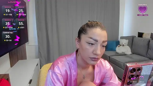 rossana doll online show from April 18, 8:28 am