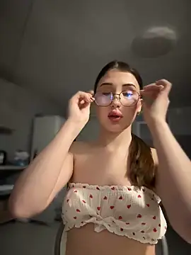 SteshaGrace online show from December 1, 6:21 pm