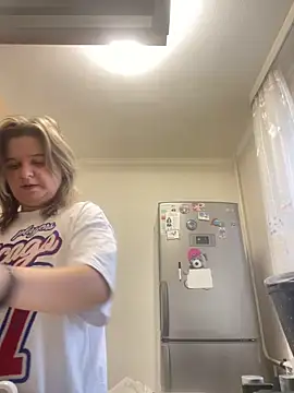 GRETTABABY online show from December 21, 7:34 am