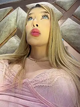 valeryfox   online show from June 30, 11:59 pm