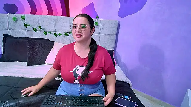 Lorena Adamsx online show from November 24, 1:35 pm