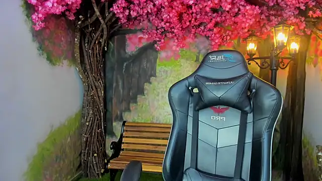 Teasybabe online show from November 24, 11:01 am